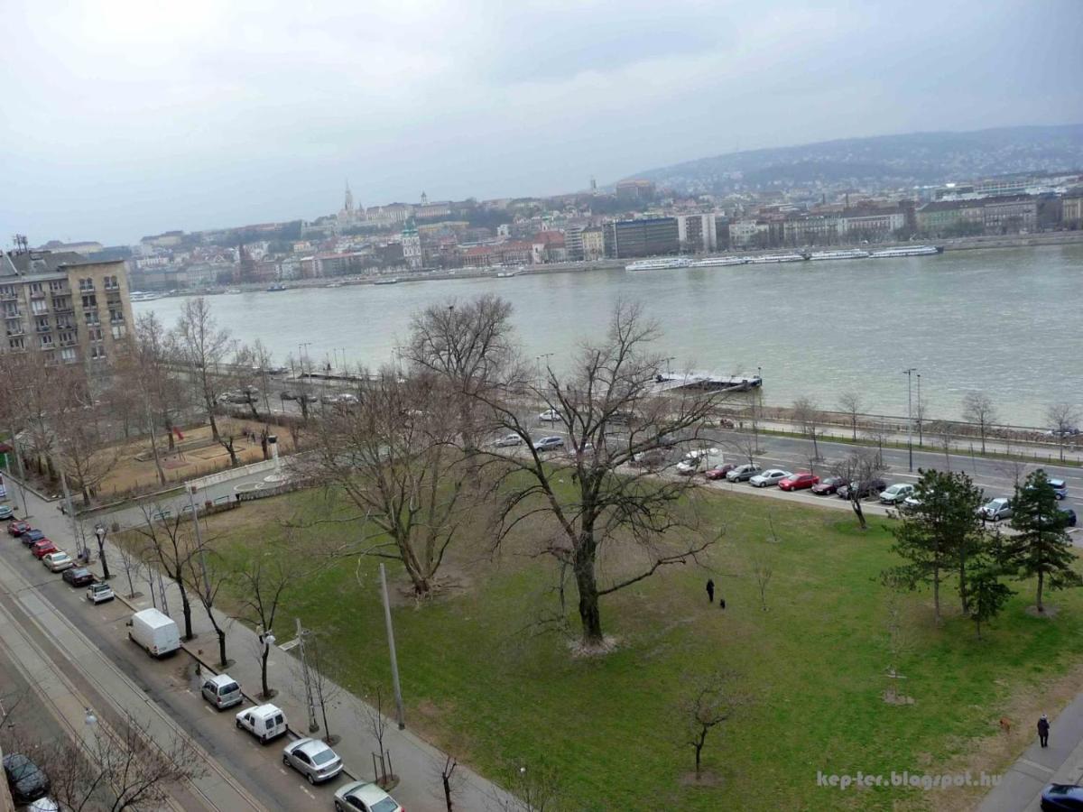 Lamis Hostel Будапеща Екстериор снимка